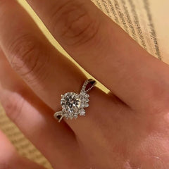 Women's Fashion French Heavy Industry Finger Ring