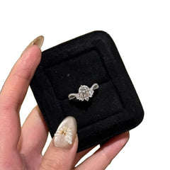Women's Fashion French Heavy Industry Finger Ring